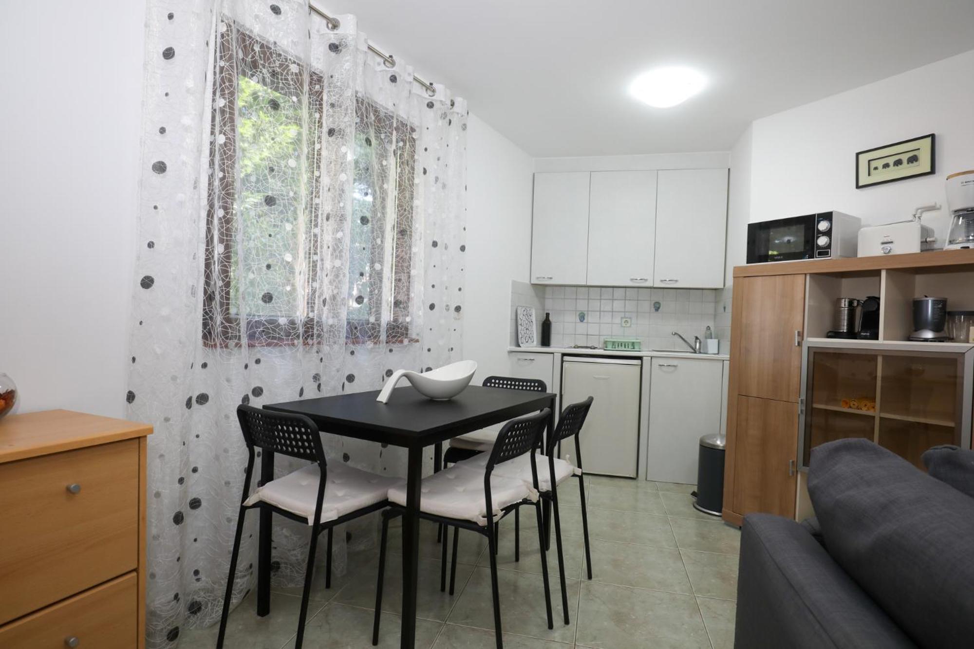 Apartment Matija Premantura Exterior photo