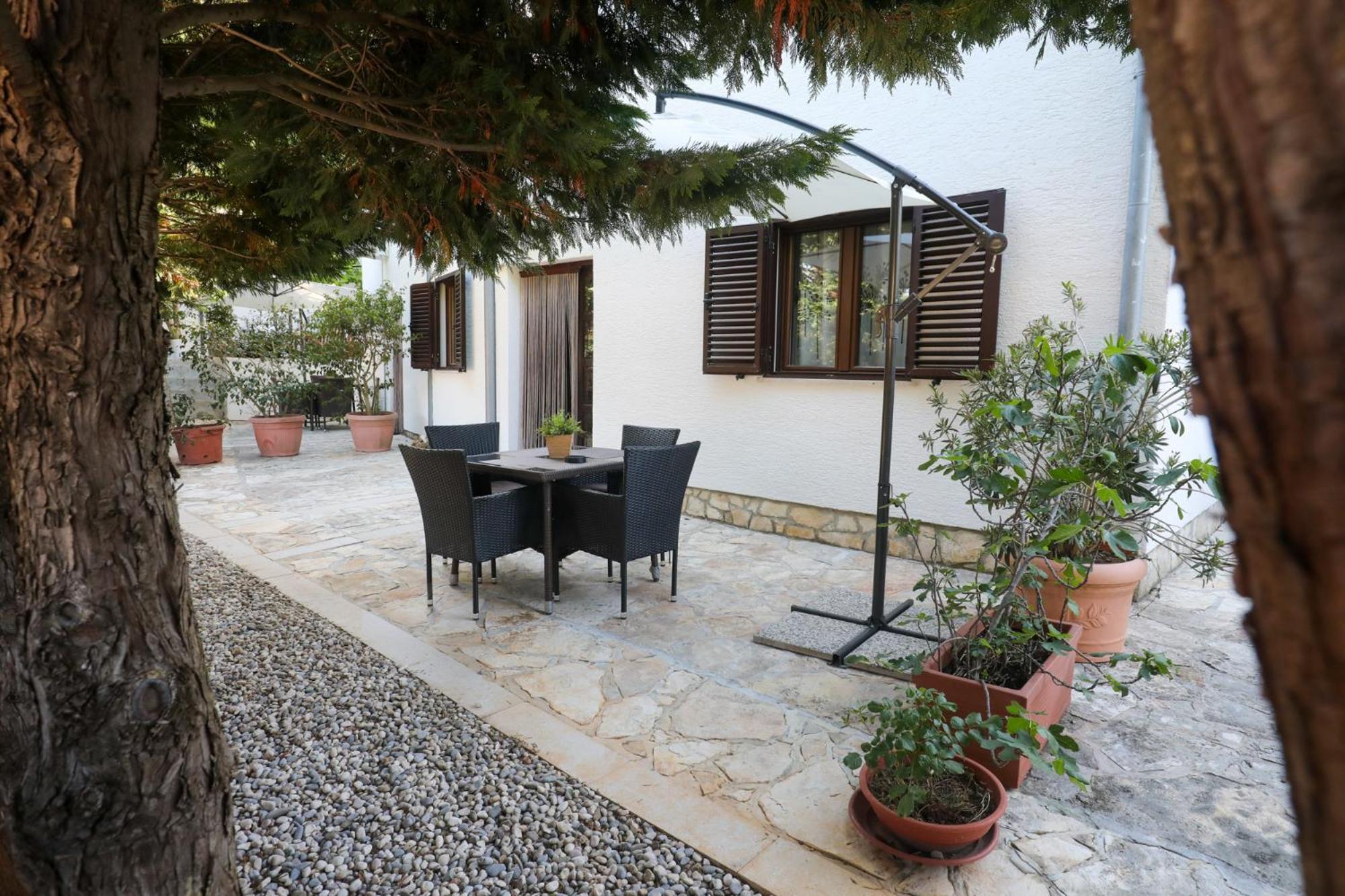 Apartment Matija Premantura Exterior photo